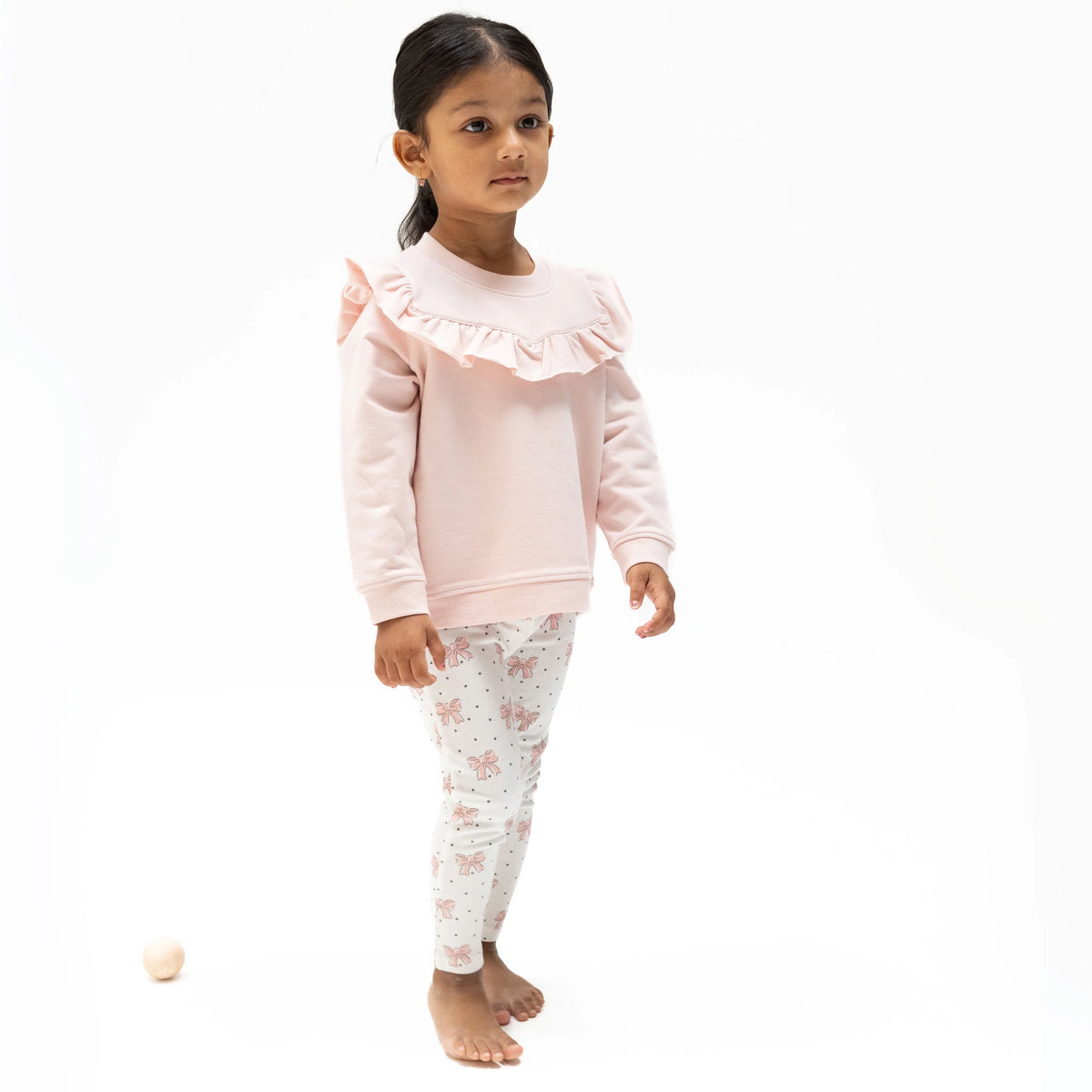 V-Ruffle Sweatshirt and Legging