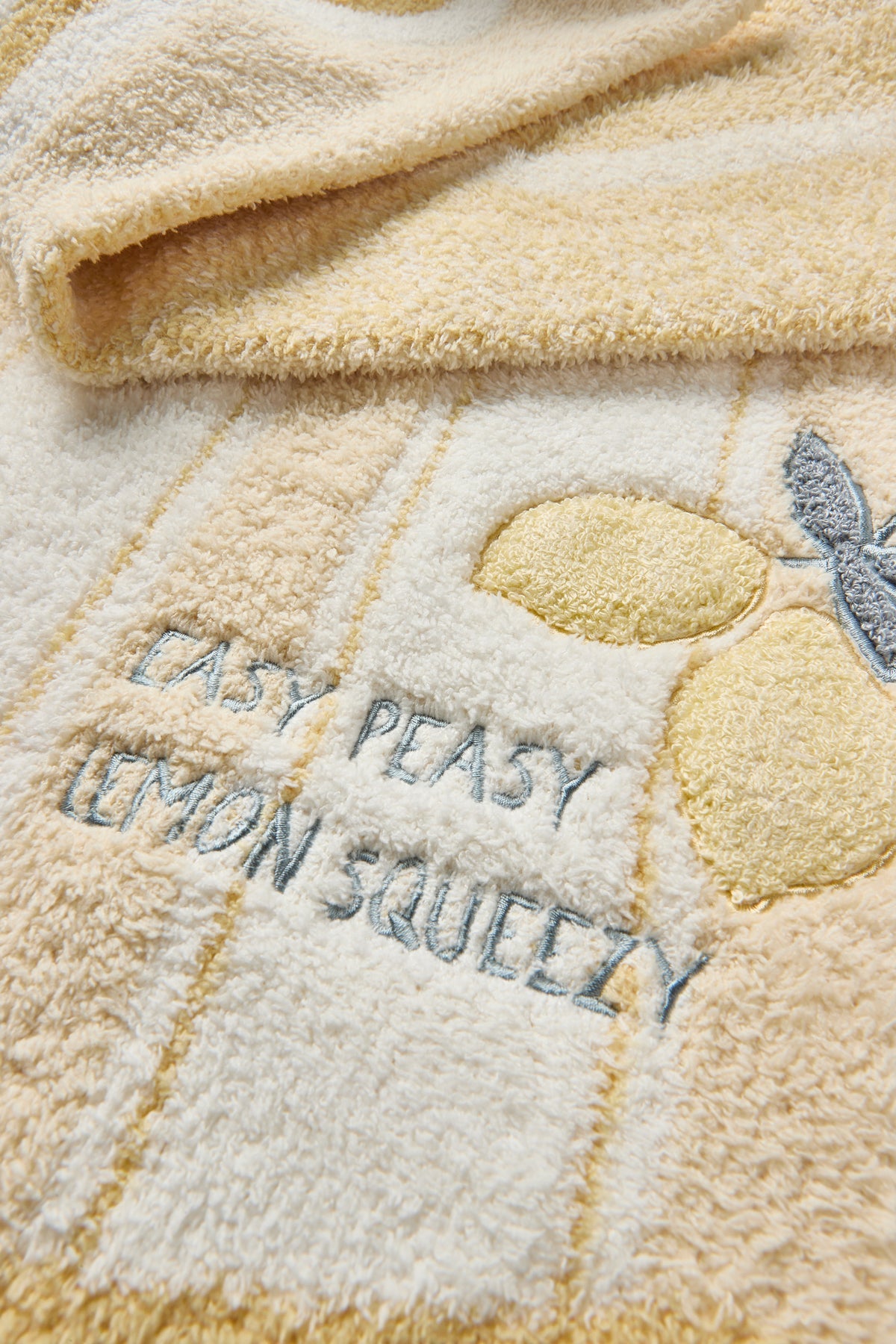 BFD CozyChic Lemon Stroller Blanket
