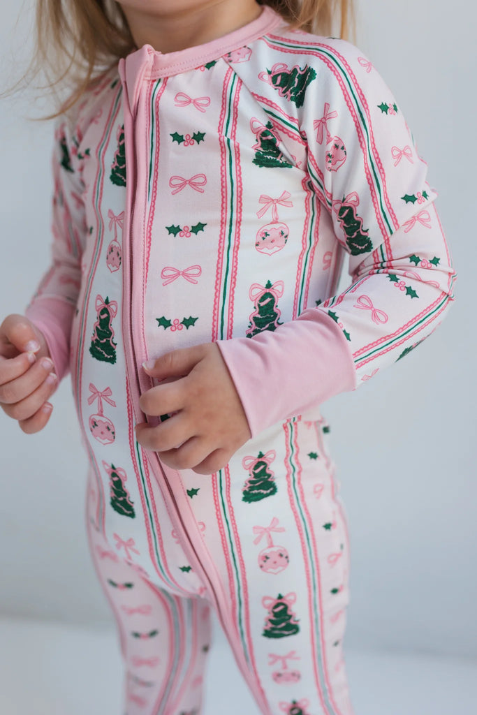 Pinkmas Zipper Ropmper