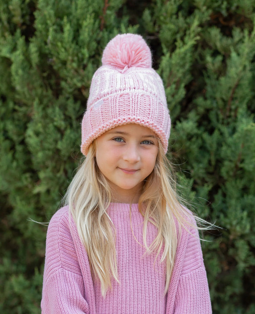 Bit's and Bows Knit Hat