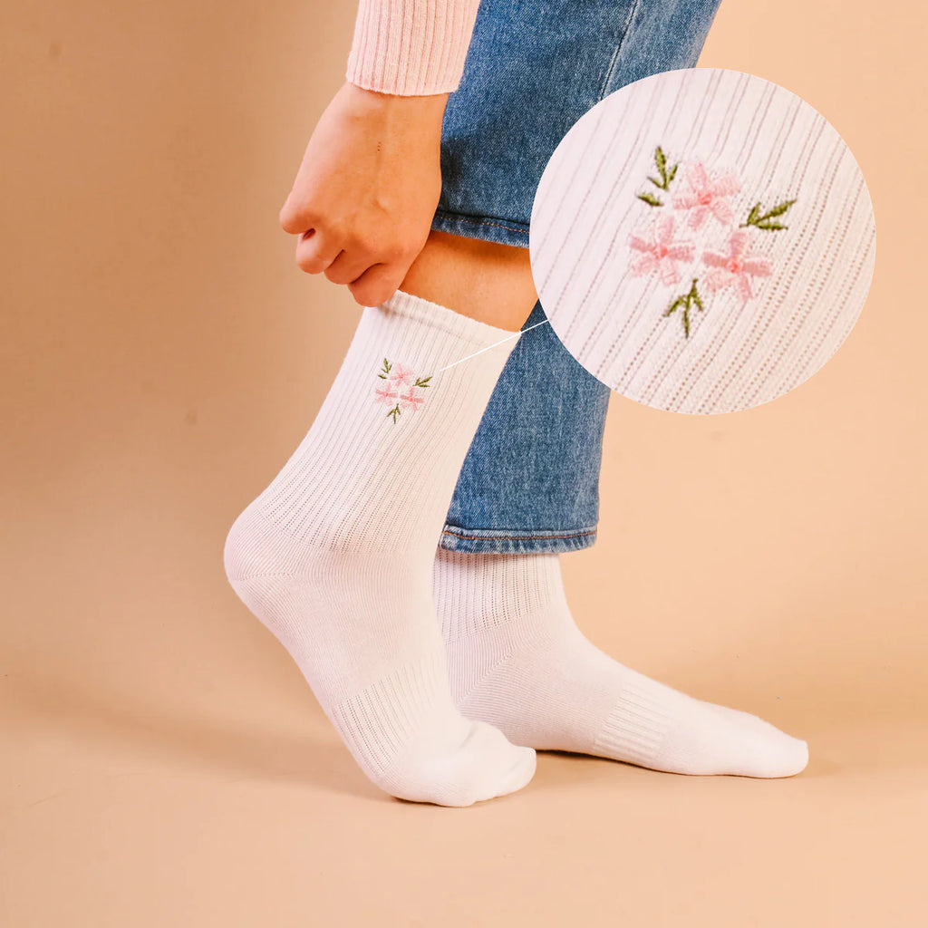 Embroidered Crew Socks