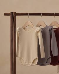 SHOULDER RUFFLE BODYSUIT NATURAL